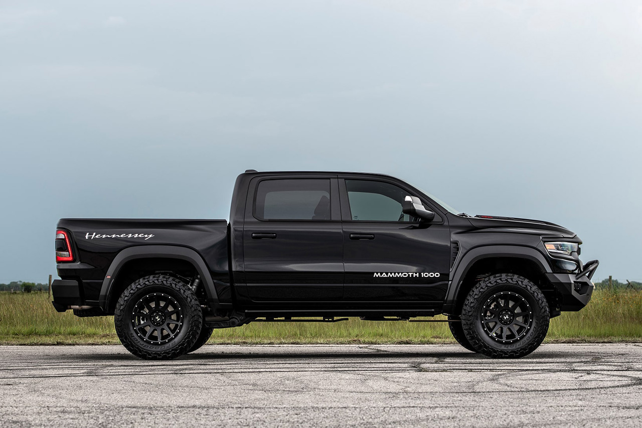 가속성능 3.2초의 1000마력 픽업트럭 등장, 헤네시 맘모스 1000 TRX < 자동차 < 기사본문 - 오토트리뷴