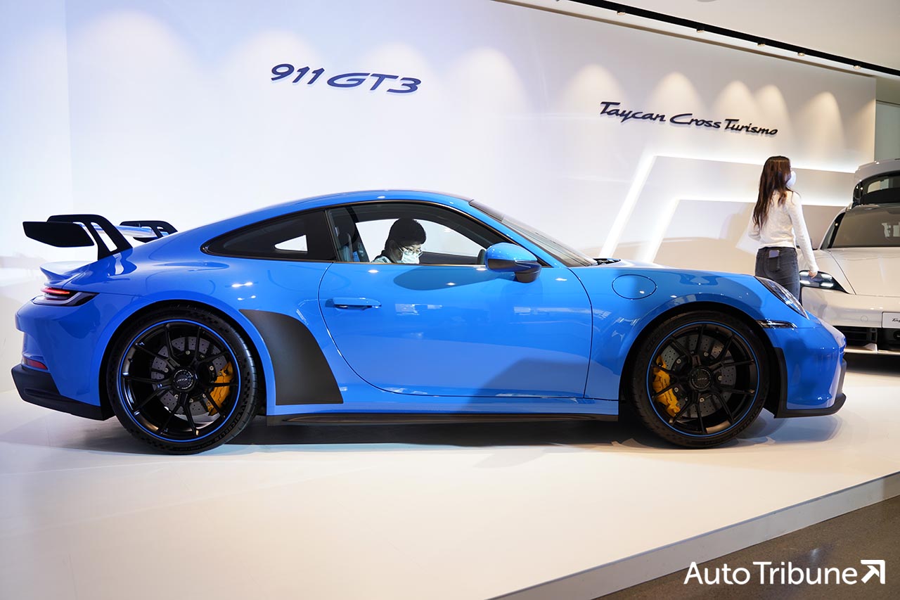 ▲레이스카의 디자인이 강조된 신형 911 GT3(사진=기노현 기자)