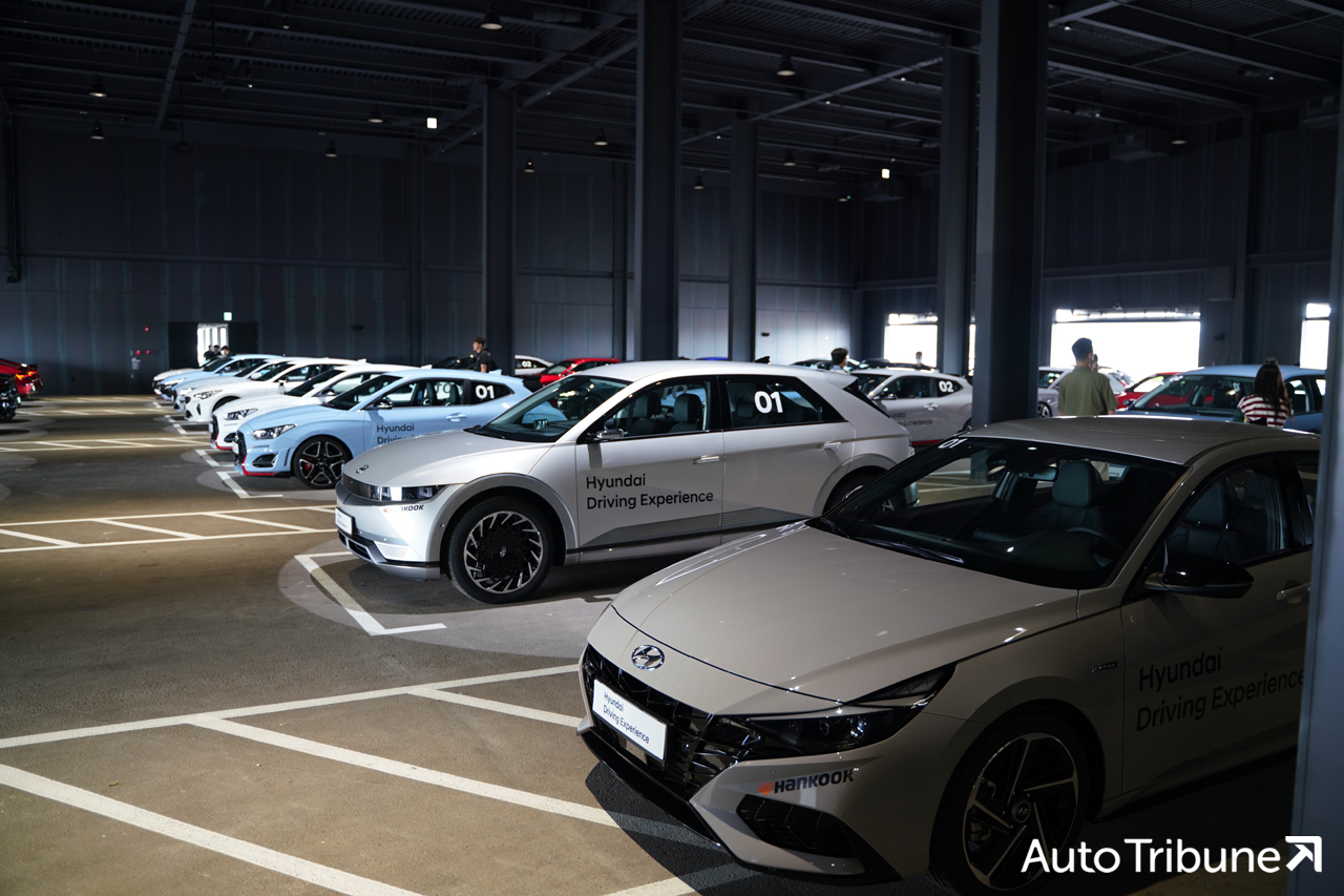 ▲HMG 드라이빙 익스피리언스는 현대자동차, 제네시스, 기아의 차종을 모두 경험해 볼 수 있다.(사진=기노현 기자)