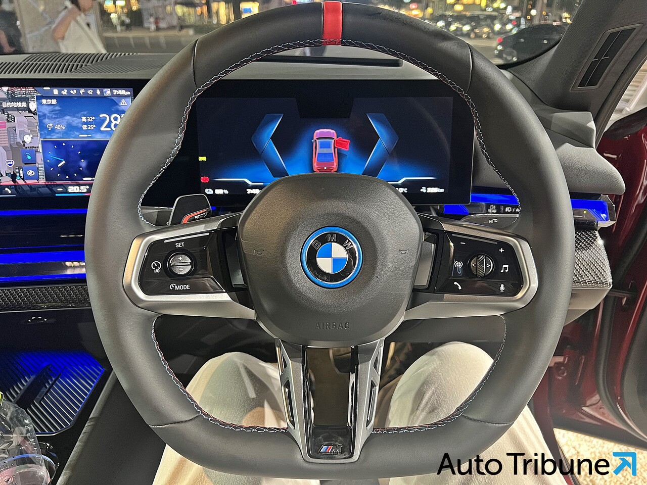 ▲BMW i5 M60 스티어링 휠(사진=최현진 기자)