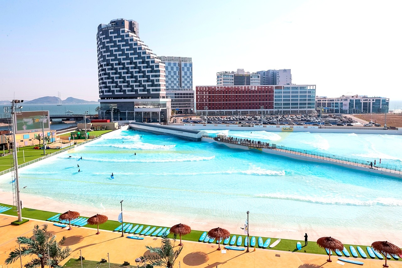 참고사진, 거북섬 내 웨이브 파크 /사진=시흥시