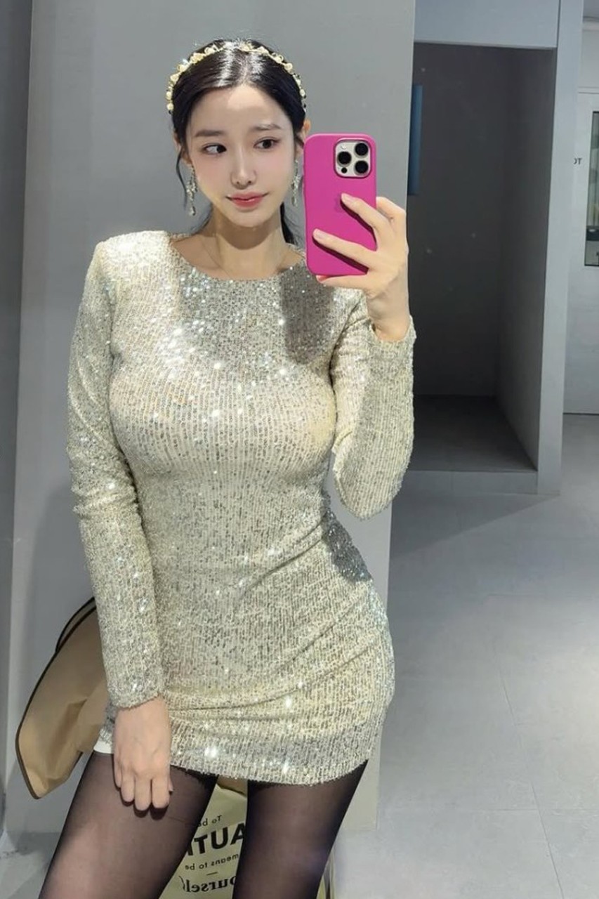 배우 신지원(조현) /사진=신지원 SNS