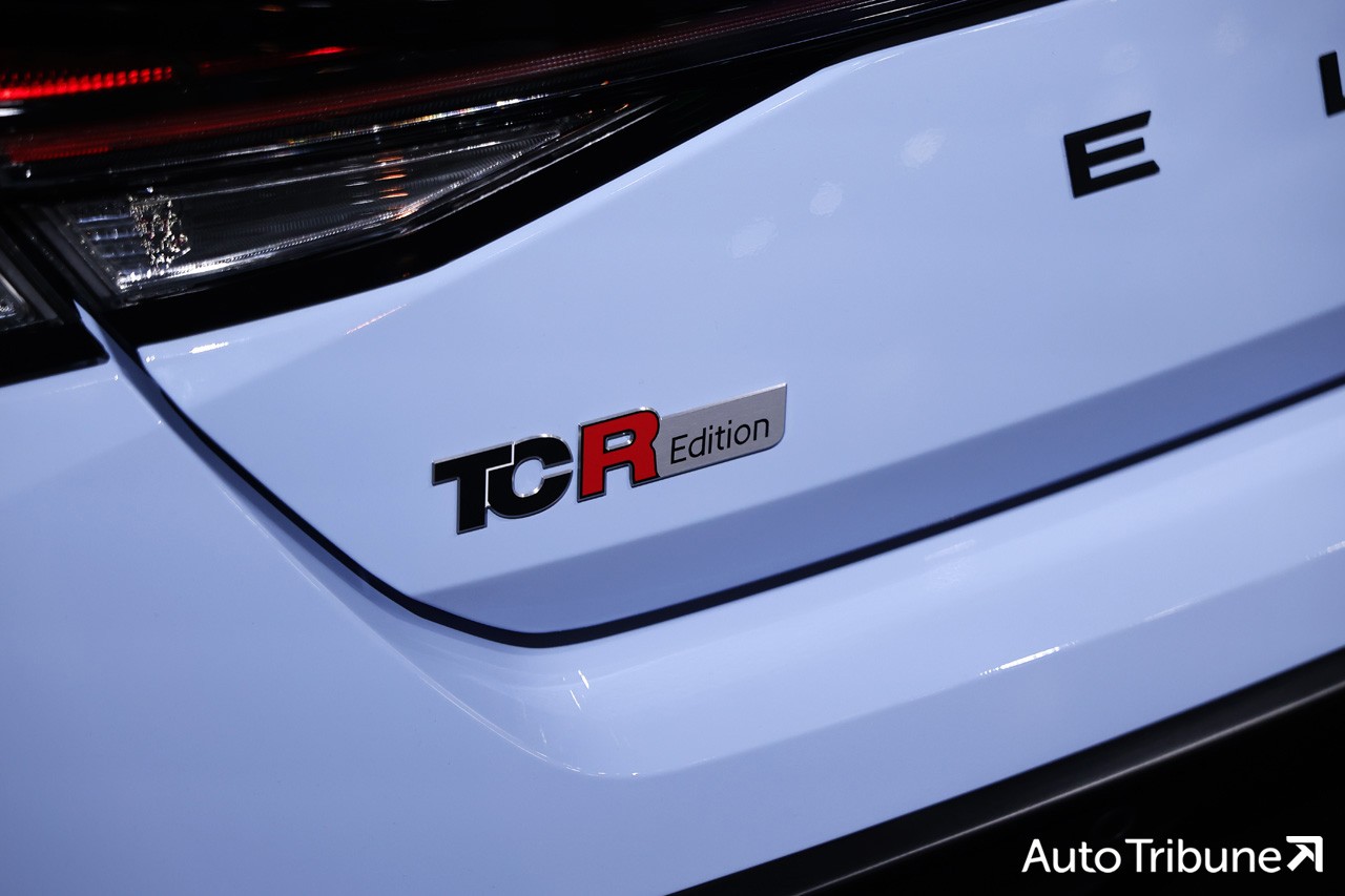 현대 엘란트라 N(국내명 아반떼 N)에 적용된 'TCR 에디션' 전용 엠블럼 /사진=김동민 기자