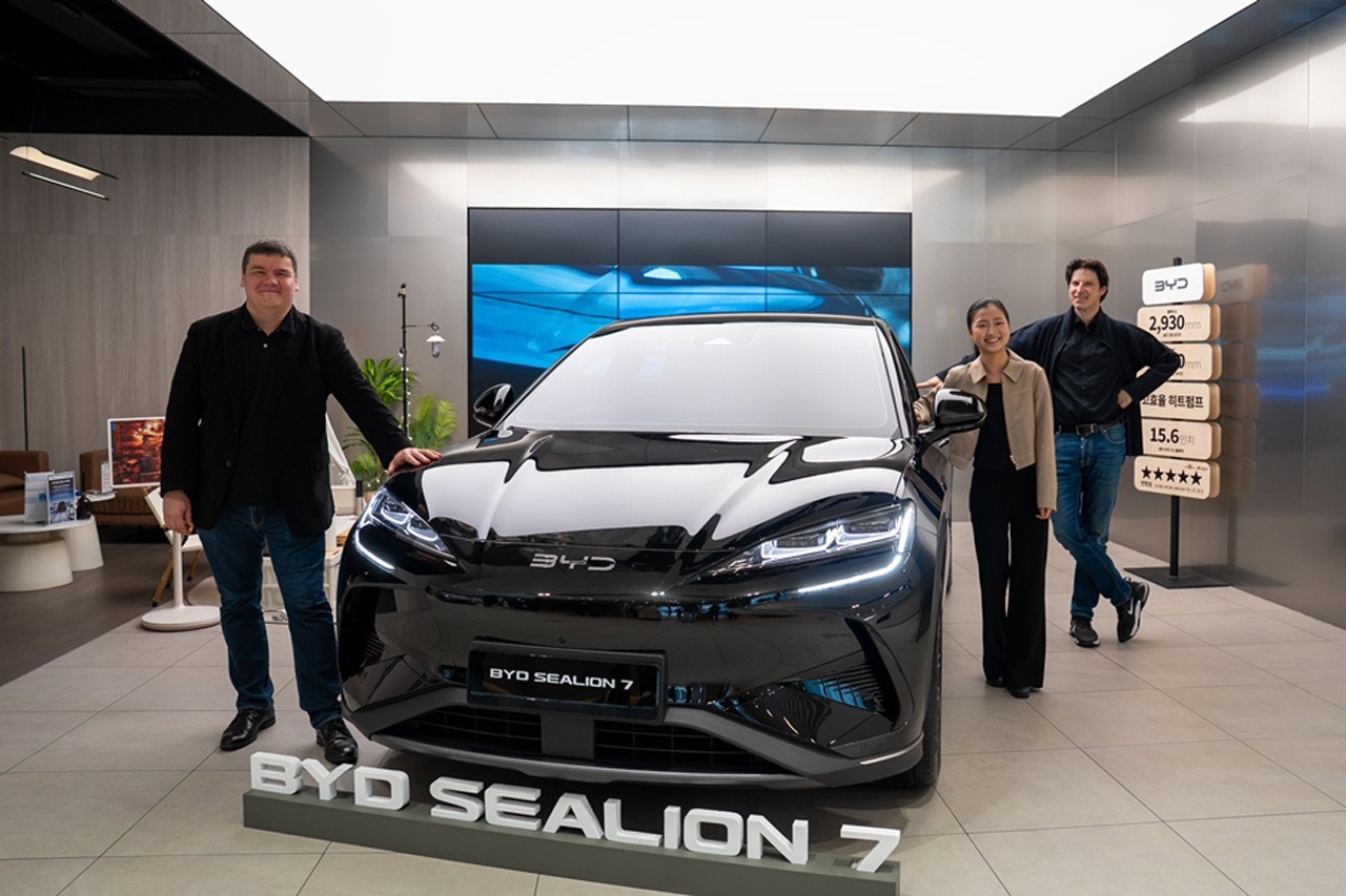 "음악가에게 딱 맞춘 정숙함"... BYD 씨라이언7, 쾰른 오케스트라 의전차 지원