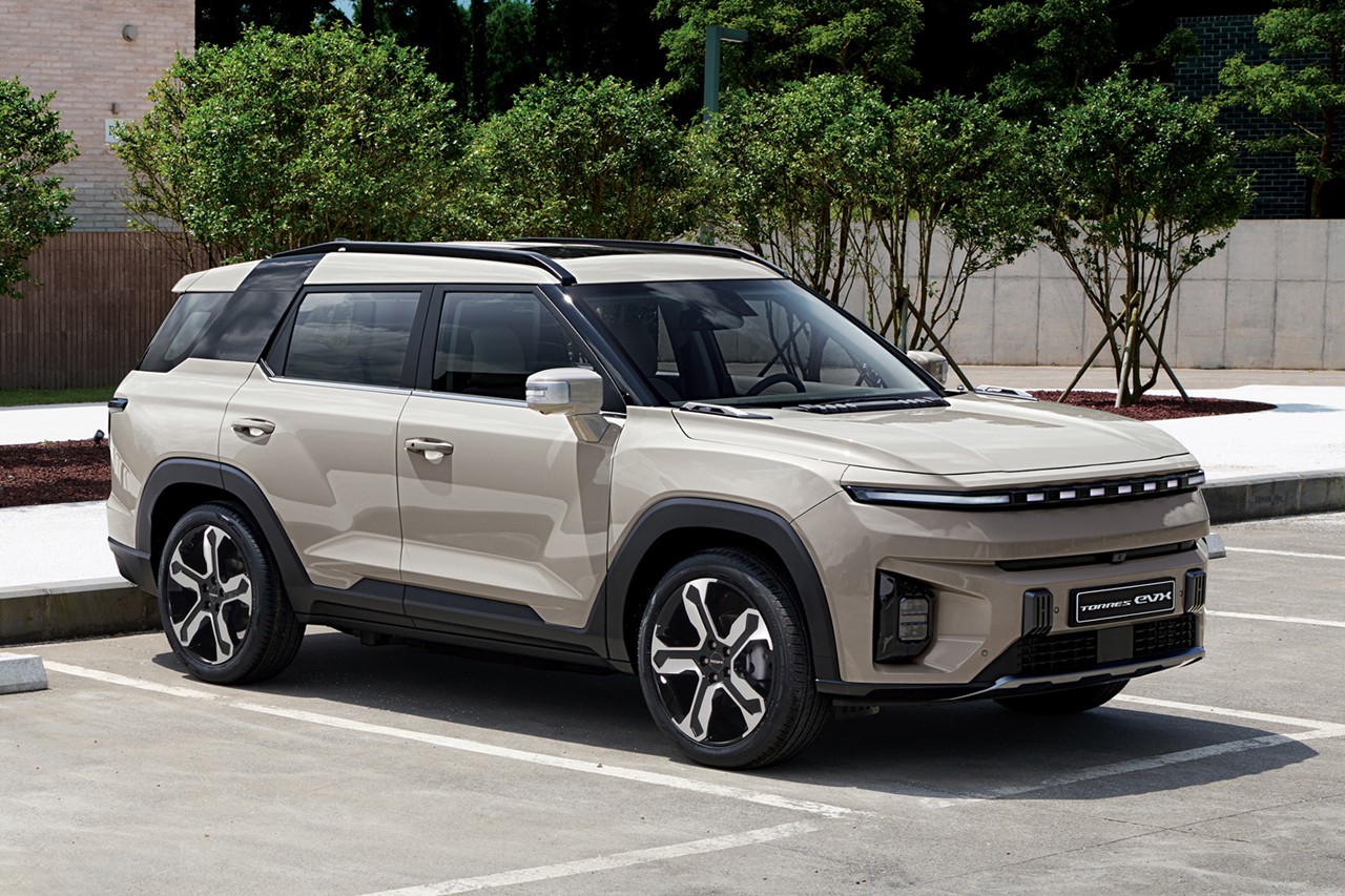 "화재시 5억 보상"... KGM, 연말까지 전기차 전 모델 '특별 무상 점검'