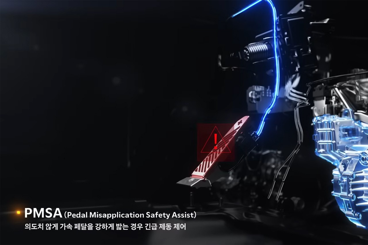 심포니 오브 EV 테크놀로지 중 페달 오조작 안전 보조 /사진=유튜브 '현대자동차그룹(HYUNDAI)'