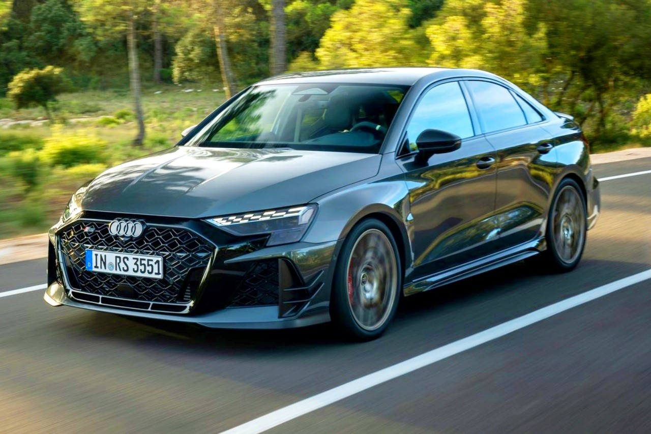 "50년 역사의 결실"... 아우디, 750대 한정판 'RS3 컴페티션 리미티드' 공개