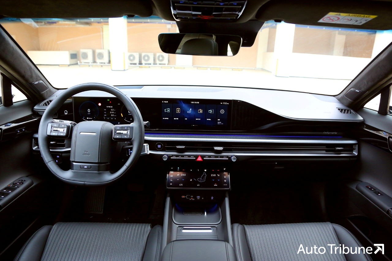 현대 그랜저 블랙잉크 실내 /사진=오토트리뷴 DB