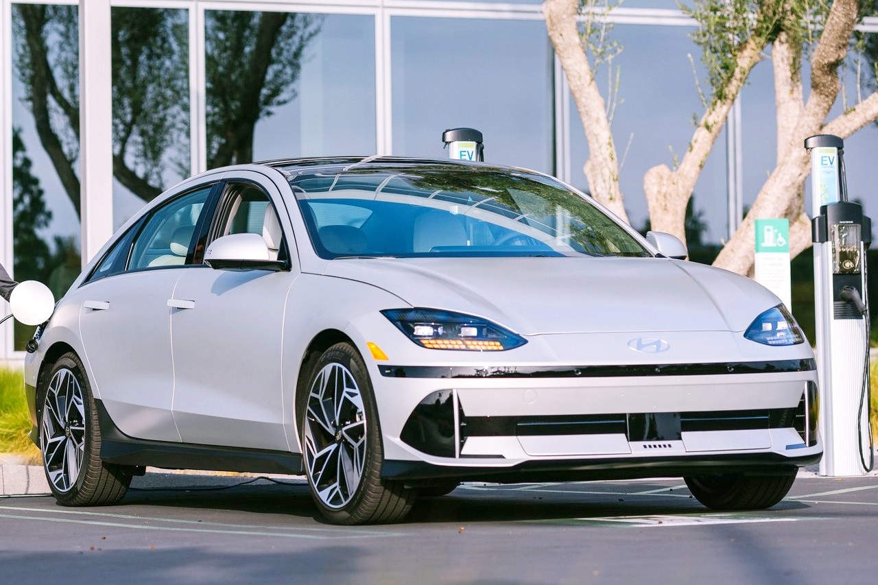 "앞으로는 귀한 몸 된다"... 아이오닉 6, 호주에선 테슬라 대항마로 급부상