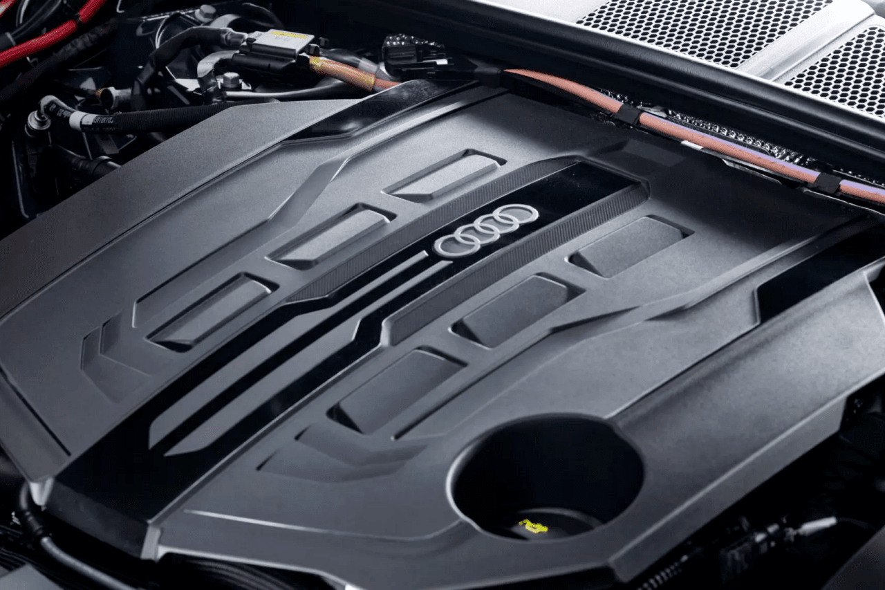 A6 L 엔진룸 /사진=아우디