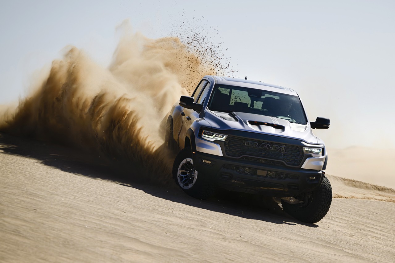 "가격은 1억 5천만 원대"... 540마력 '램 1500' 한국 상륙, 사전 예약 돌입