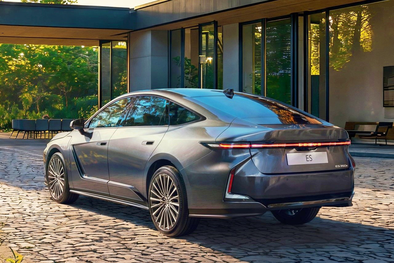 신형 ES /사진=렉서스