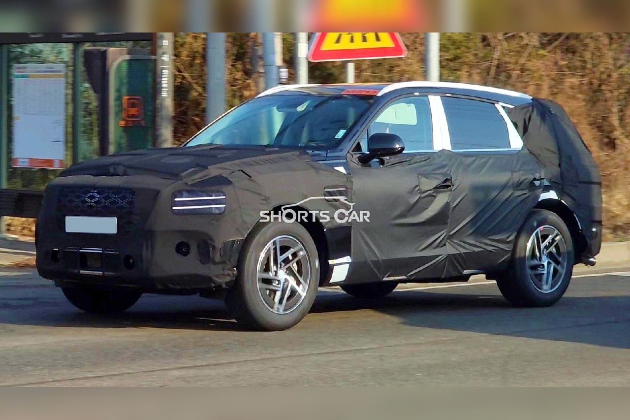 제네시스 GV80 하이브리드 테스트카 스파이샷 /사진=유튜브 '숏카 SHORTS CAR'