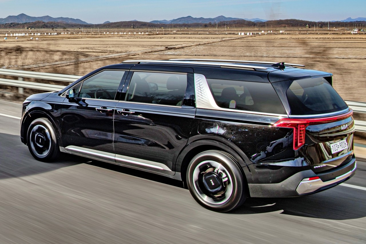 "국민 패밀리카의 대위기"... 판매 부진 카니발, 3월은 440만 원 할인 '승부'