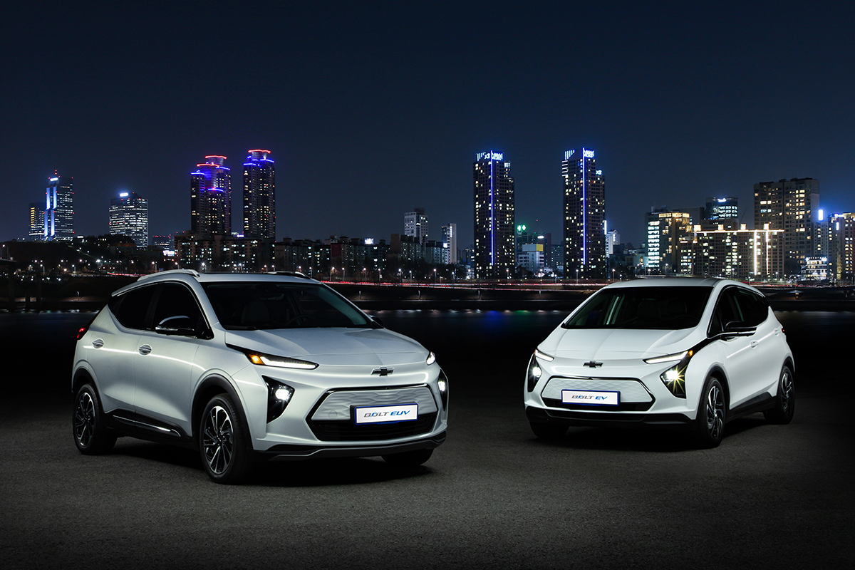 볼트 EUV와 볼트 EV /사진=쉐보레