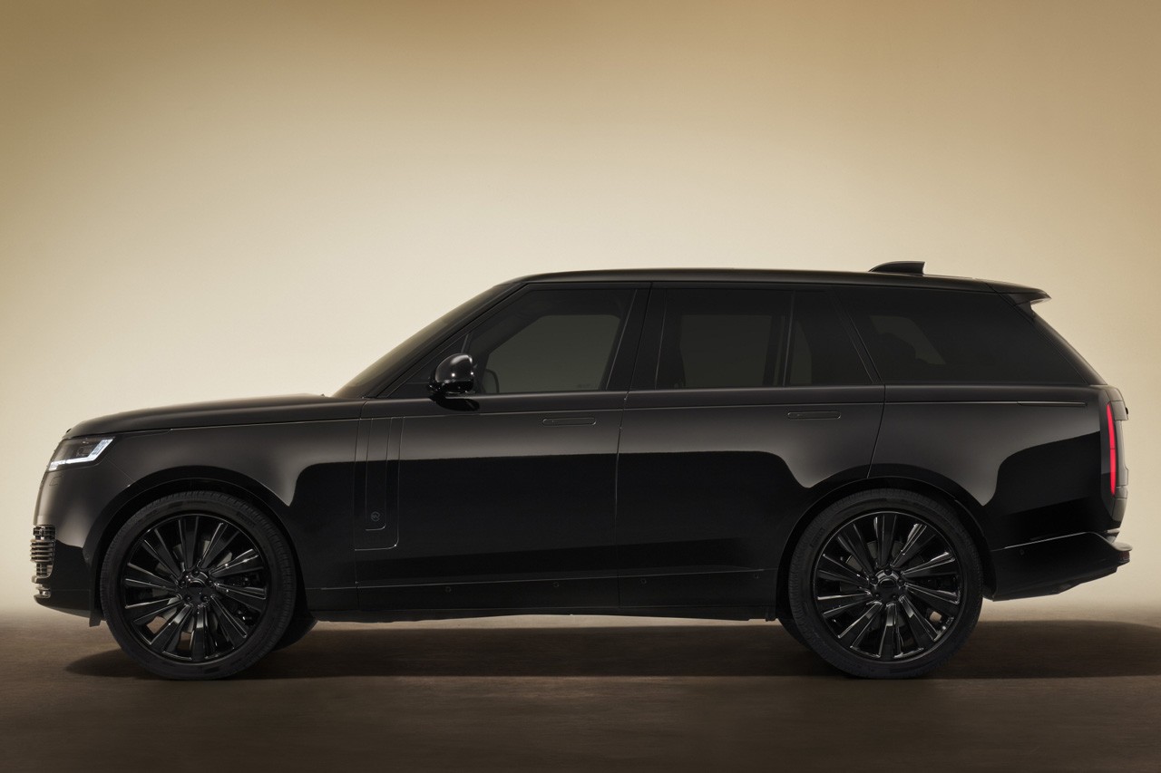 레인지로버 SV 블랙 /사진=JLR 코리아