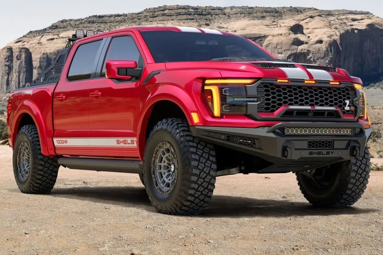포드 F-150 랩터를 기반으로 개발된 쉘비 바하 랩터와 랩터 R /사진=쉘비