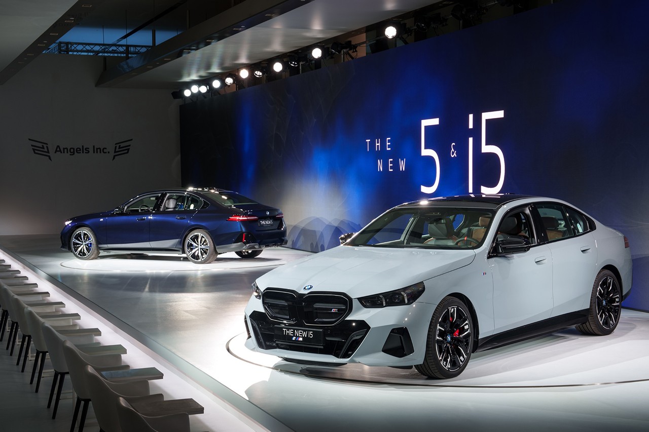 5시리즈와 i5/사진=BMW 코리아