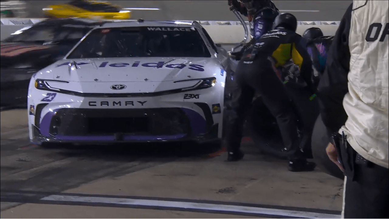 경쟁팀 차량을 수리한 나스카 감동 실화가 사실일까? /사진=Nascar 홈페이지
