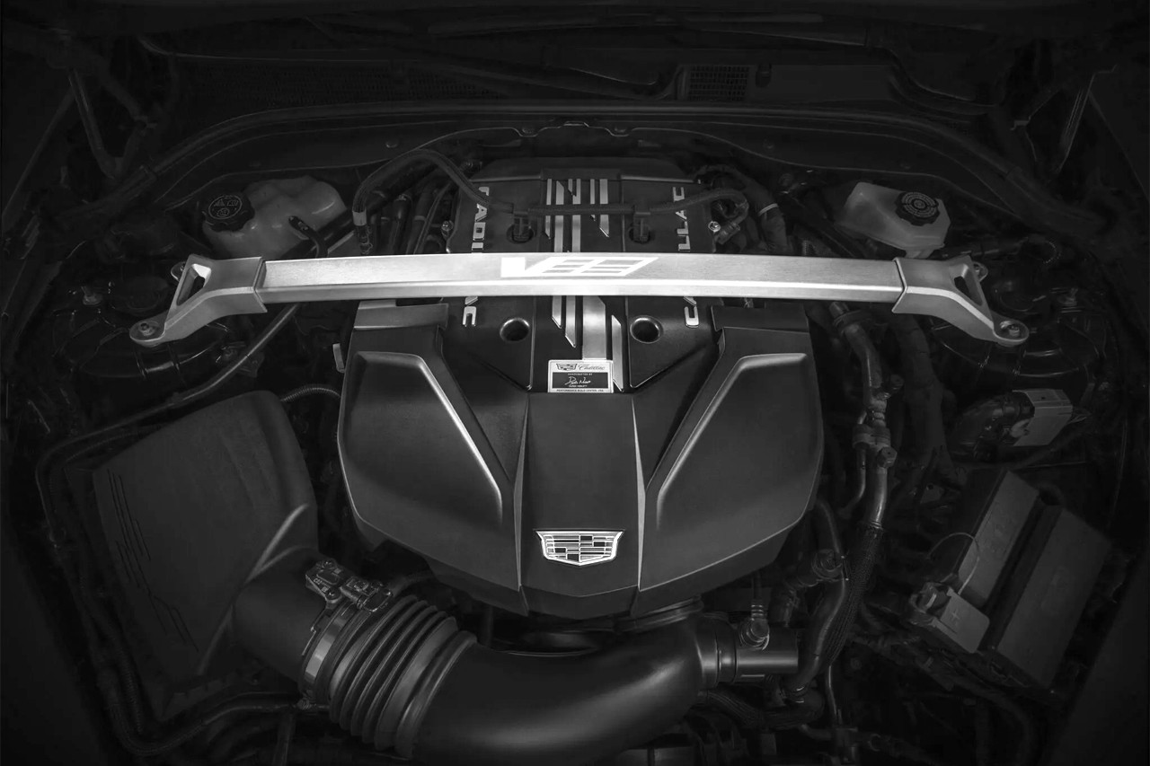 캐딜락 CT5 블랙윙에 탑재되는 V8 엔진 /사진=Carscoops