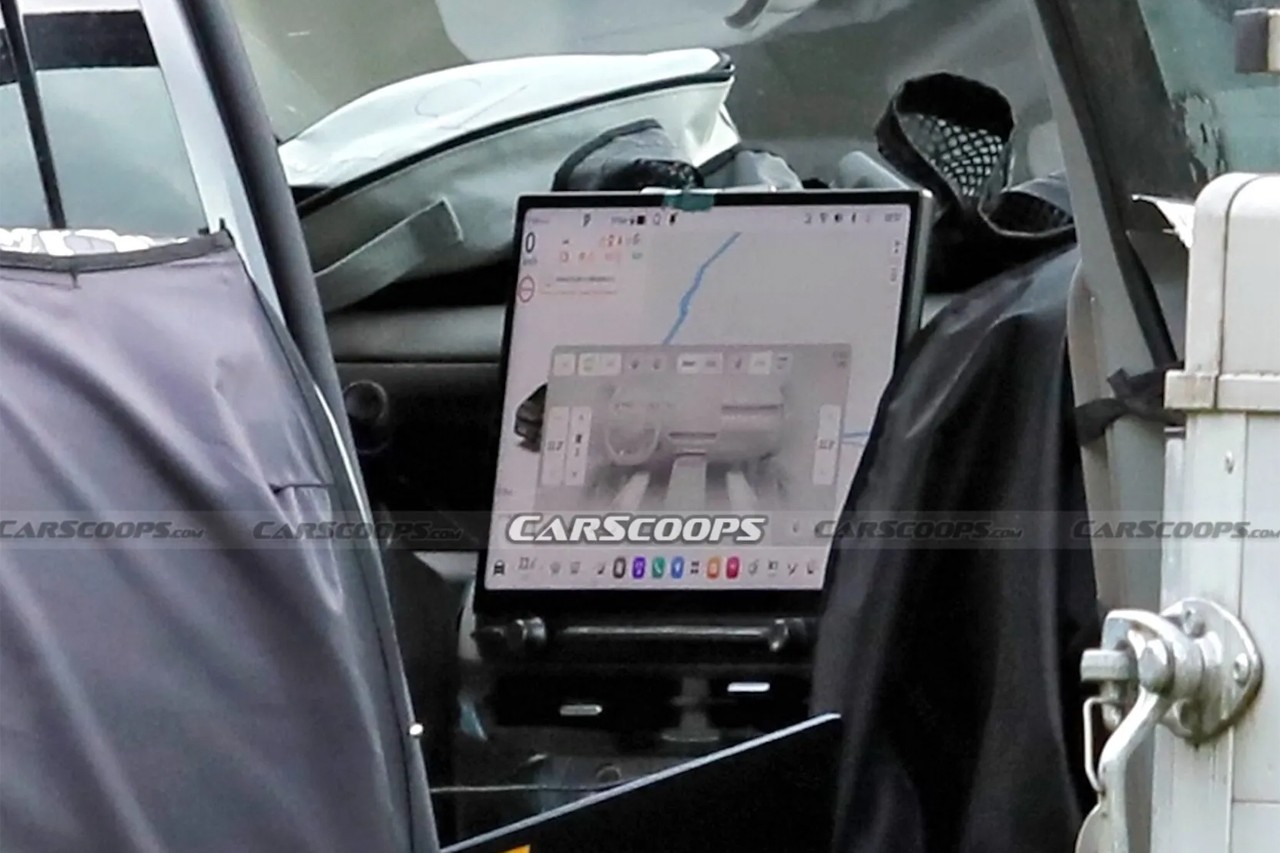 차세대 투싼 테스트카가 알프스에서 극한 테스트를 진행 중인 모습 /사진=Carscoops