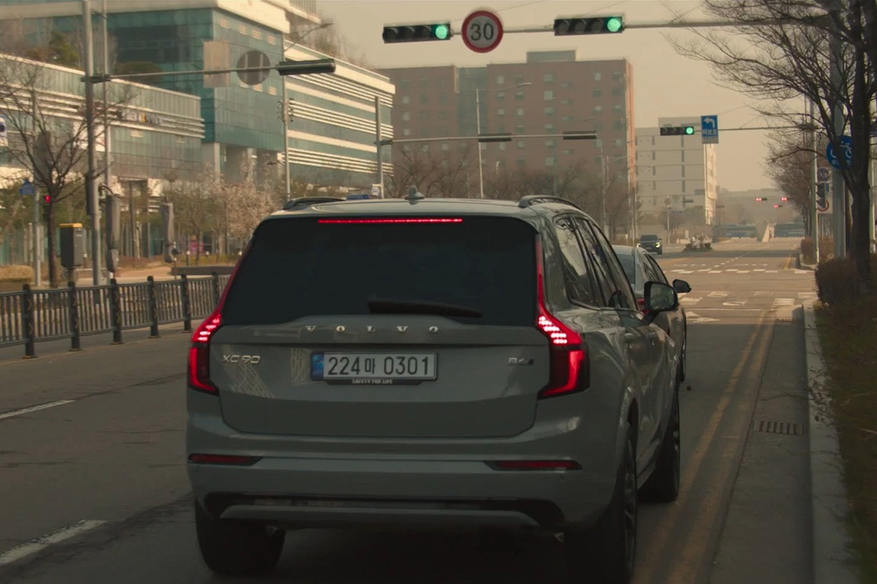 XC90 ‘지금 불륜이 문제가 아닙니다’ 노출 장면 중 일부 /사진=볼보자동차코리아