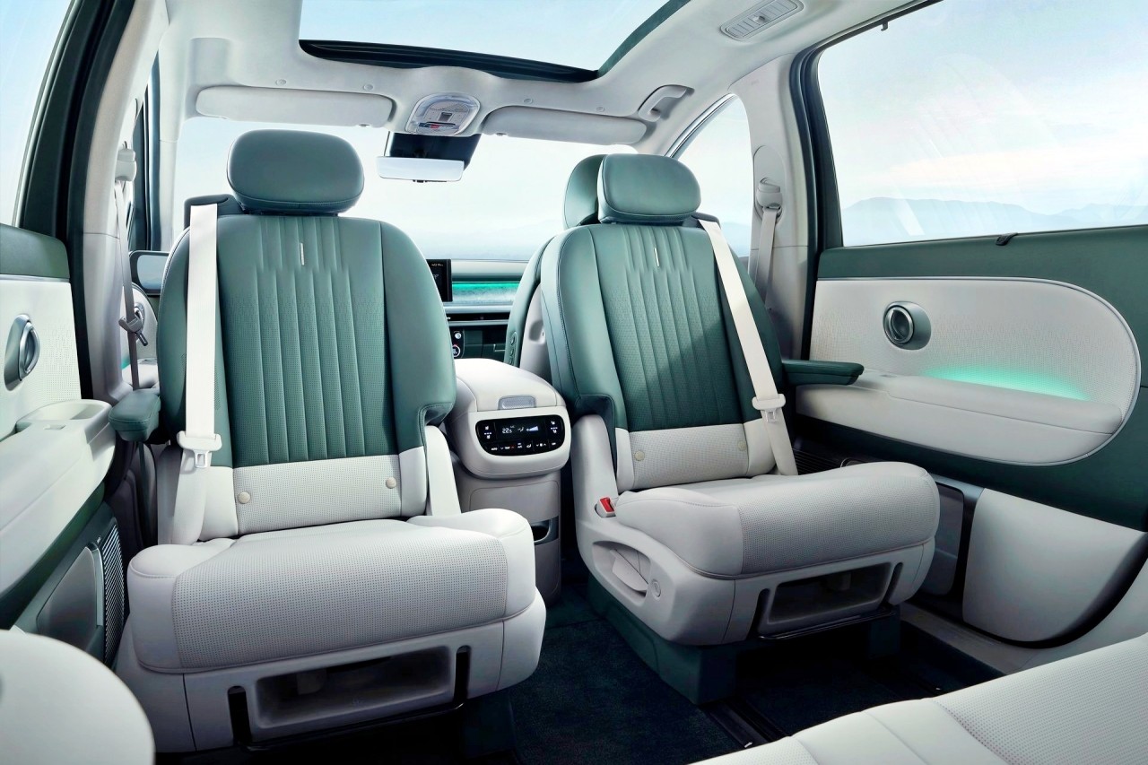 참고사진, 아이오닉 9 /사진=현대자동차
