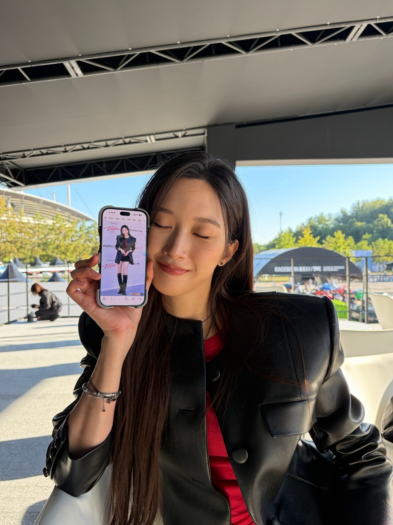 포르쉐 행사장에 참석한 배우 문가영 /사진=문가영 SNS