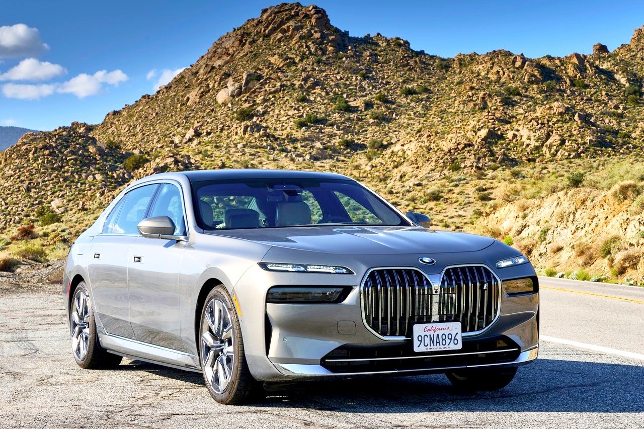 i7/사진=BMW