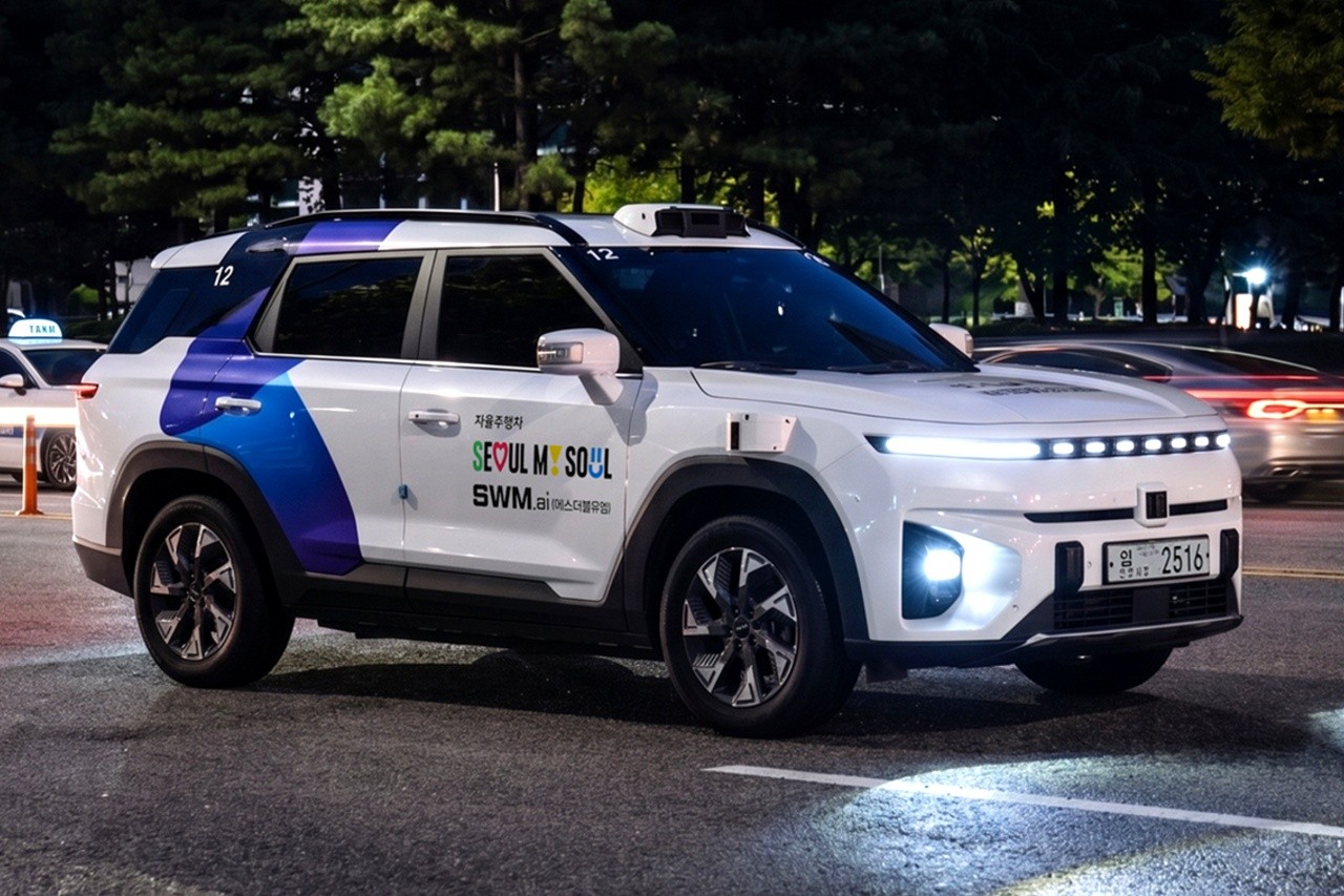 강남 로보택시에 투입된 토레스 EVX /사진=KGM