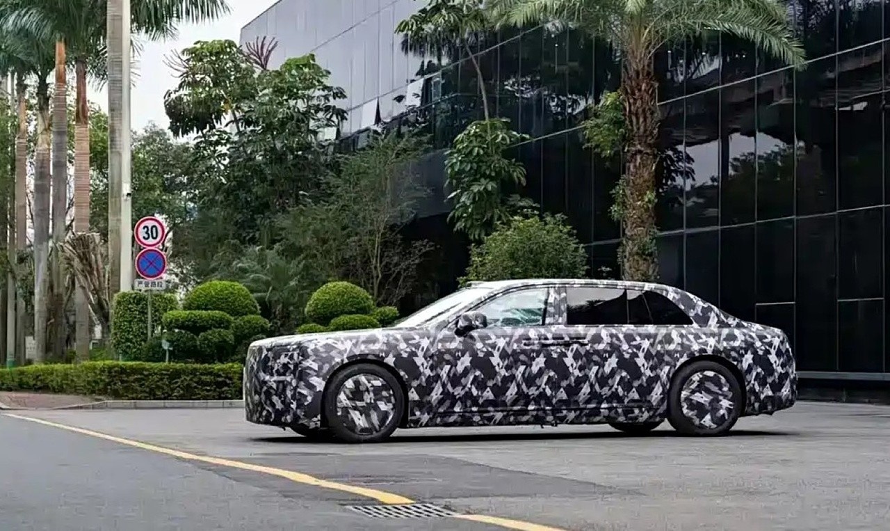 BYD 양왕 대형 세단 테스트카